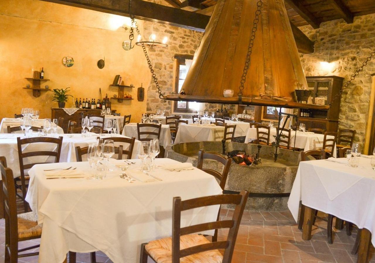 Montalto LigureIl Cappellaio Matto住宿加早餐旅馆 外观 照片