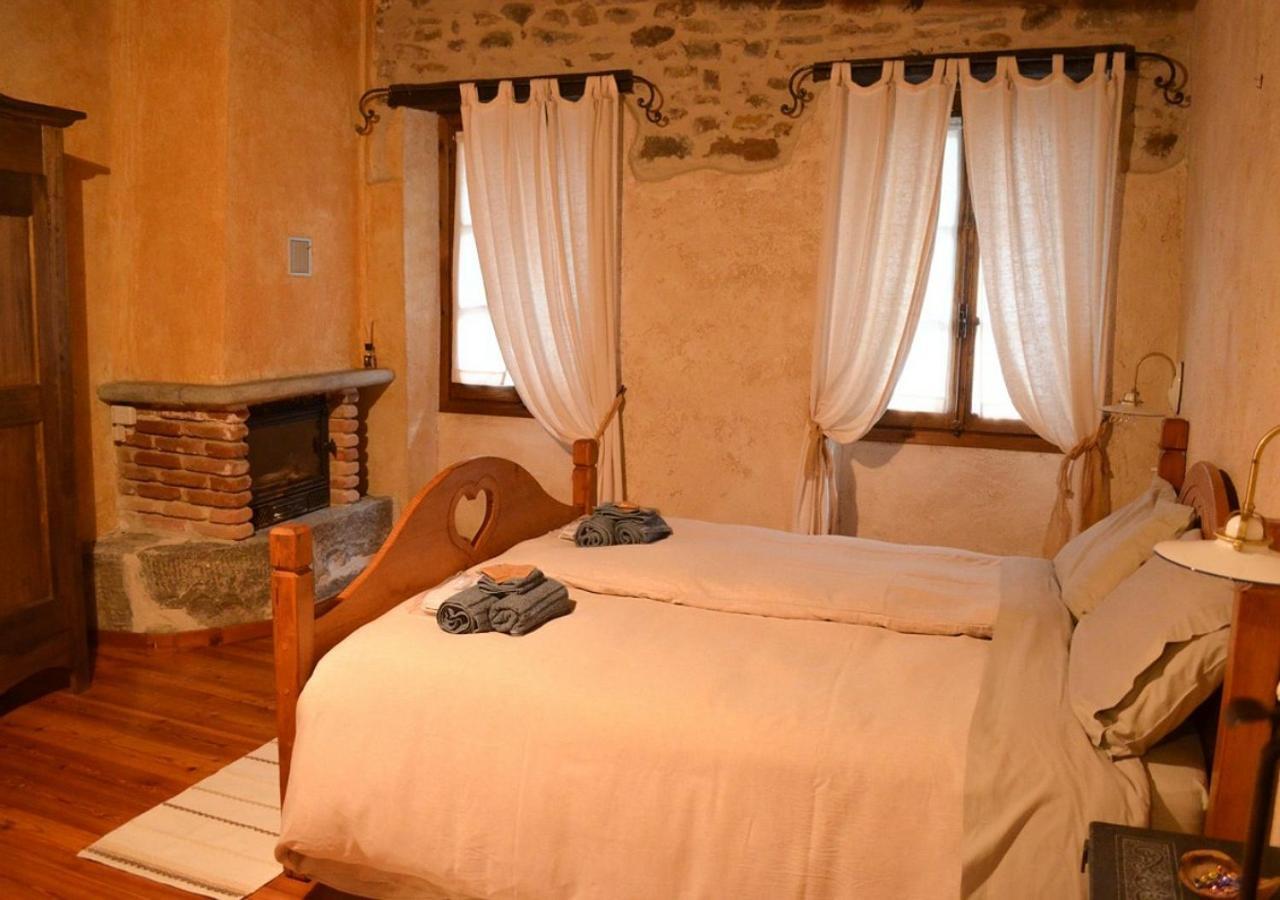 Montalto LigureIl Cappellaio Matto住宿加早餐旅馆 外观 照片